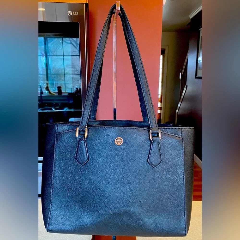 TORCH BURCH Small Robinson Black Saffiano Leather Tote Bag, GUC